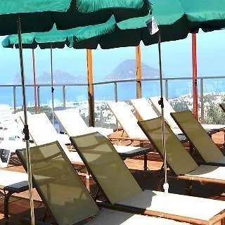 Hawthorn-Karaca Resort Hotel Turgutreis